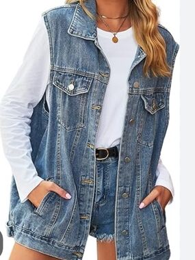 Denim Button-Front Vest - Light Blue